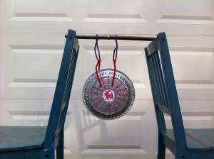 a smaller pie-tin gong